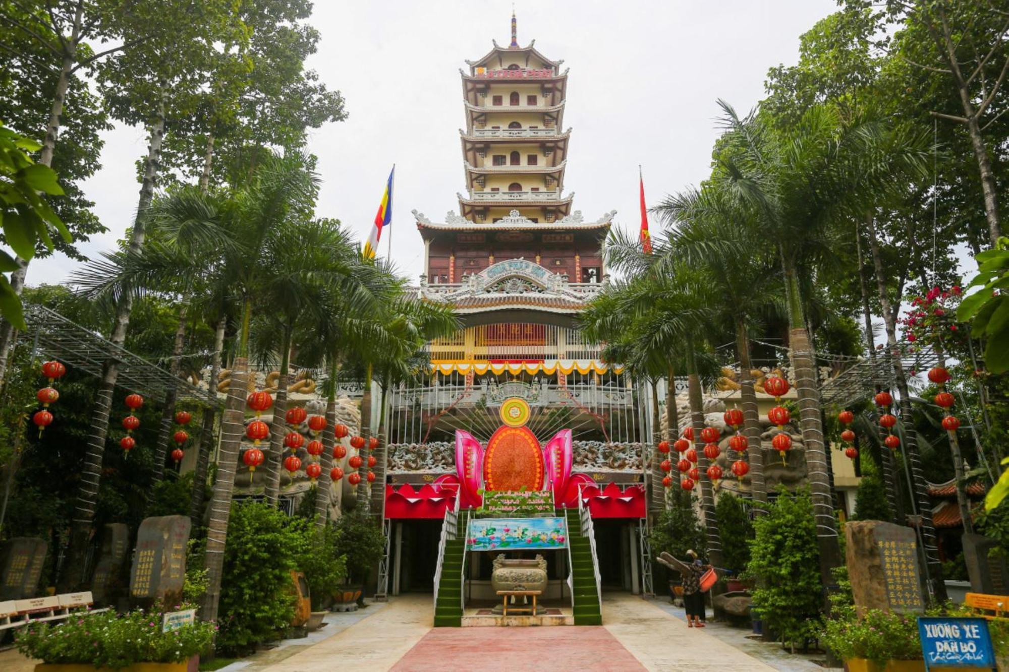Nhu Quynh Hotel Hcm โฮจิมินห์ซิตี้ ภายนอก รูปภาพ